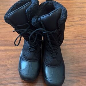 Sorel Black Insulated Boots with Fur Trim
